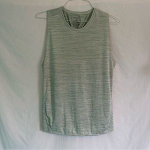 5/$20 SALE🎉 Danskin Now Light green active tank top